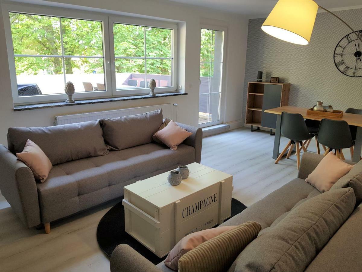 Grosse, Helle Ferienwohnung Mit 2 Balkonen Auf Dem Bauernhof In Der Lueneburger Heide Oetzen Экстерьер фото